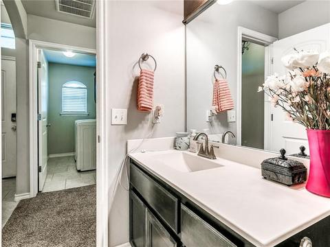 700 Manhattan Dr, Moore, OK 73160 photo 24