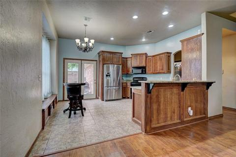 14 Westend Ct, Tuttle, OK 73089 photo 9
