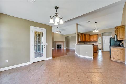 1813 White Tail Cir, Altus, OK 73521 photo 13