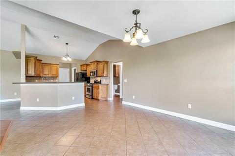 1813 White Tail Cir, Altus, OK 73521 photo 14