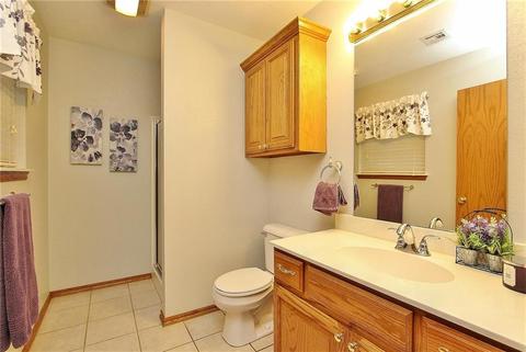 402 SW 5th St, Tuttle, OK 73089 photo 28