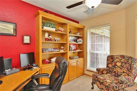 402 SW 5th St, Tuttle, OK 73089 photo 25