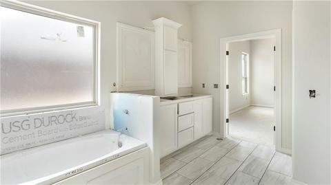1334 Kimberlin Ln, Tuttle, OK 73089 photo 8