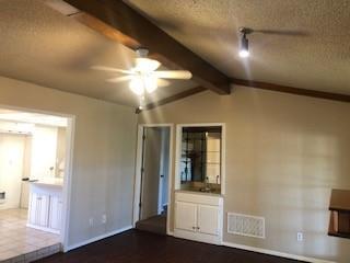 1125 Leafhurst Rd, Moore, OK 73160 photo 3