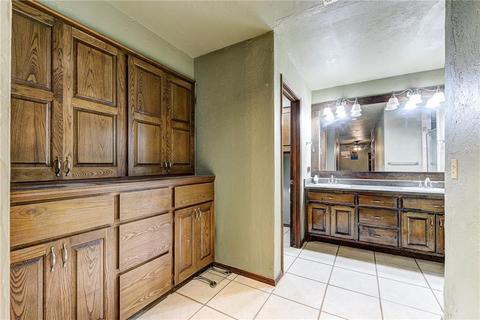 203 Stonegate Dr, Guthrie, OK 73044 photo 19