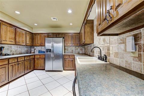 203 Stonegate Dr, Guthrie, OK 73044 photo 10