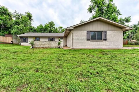 203 Stonegate Dr, Guthrie, OK 73044 photo 2