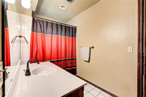 203 Stonegate Dr, Guthrie, OK 73044 photo 21