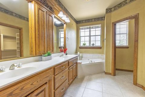 1732 Apache Trl, Edmond, OK 73003 photo 15