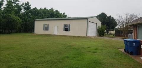 310 Suzan Rd, Tuttle, OK 73089 photo 2