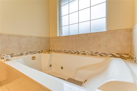 300 Val Verde St, Altus, OK 73521 photo 21