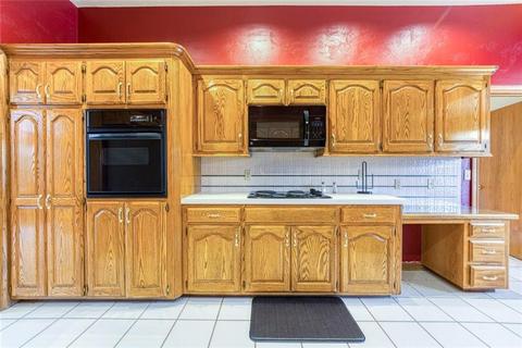 300 Val Verde St, Altus, OK 73521 photo 12