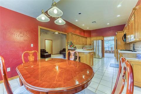 300 Val Verde St, Altus, OK 73521 photo 13