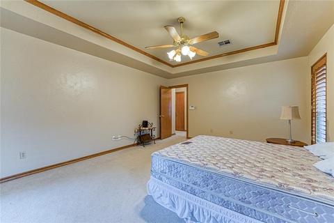 300 Val Verde St, Altus, OK 73521 photo 17