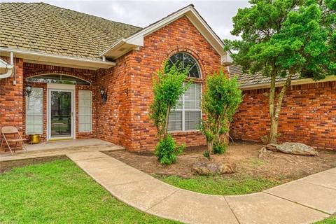 300 Val Verde St, Altus, OK 73521 photo 4