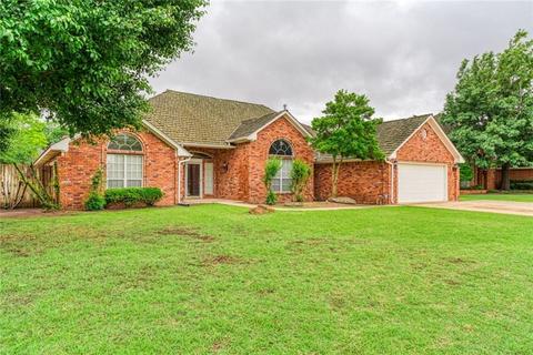 300 Val Verde St, Altus, OK 73521 photo 2