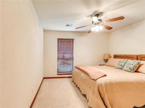 1301 Denver Cir, Moore, OK 73160 photo 22