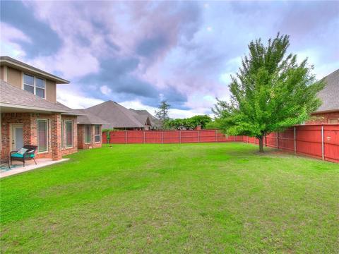 1301 Denver Cir, Moore, OK 73160 photo 35