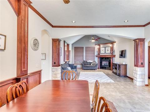 1301 Denver Cir, Moore, OK 73160 photo 7