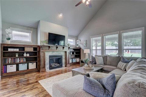 1404 Atalon Dr, Moore, OK 73160 photo 8