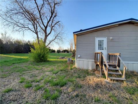 6 Walker Sq, Mcloud, OK 74851 photo 3
