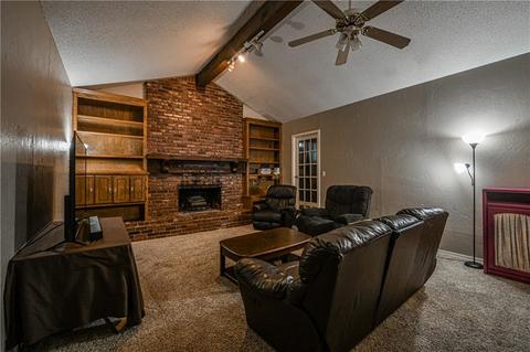 4601 N Central Rd, Bethany, OK 73008 photo 2
