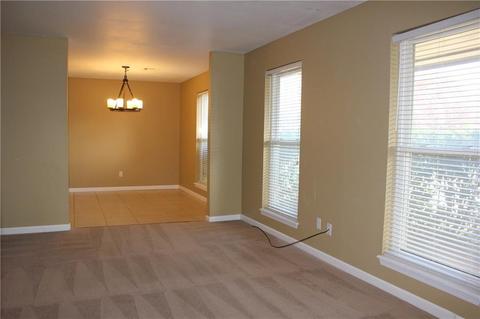 717 Rosehaven Dr, Altus, OK 73521 photo 4