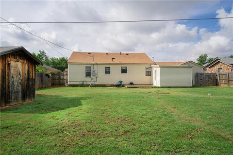 815 E Sycamore St, Altus, OK 73521 photo 31