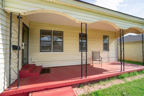 815 E Sycamore St, Altus, OK 73521 photo 5