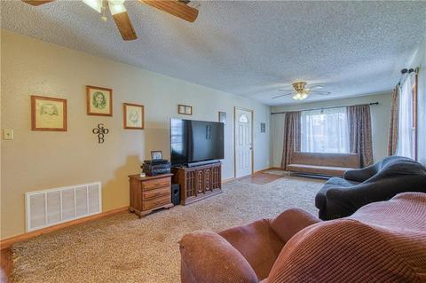 815 E Sycamore St, Altus, OK 73521 photo 9