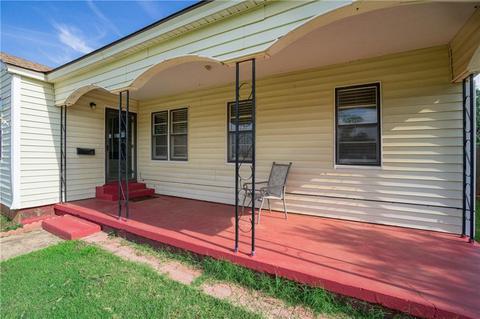 815 E Sycamore St, Altus, OK 73521 photo 4