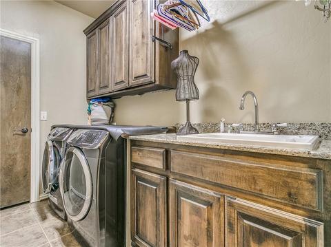 402 Rochester Ct, Tuttle, OK 73089 photo 31