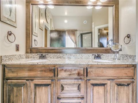 402 Rochester Ct, Tuttle, OK 73089 photo 26