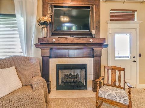 402 Rochester Ct, Tuttle, OK 73089 photo 8