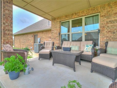 402 Rochester Ct, Tuttle, OK 73089 photo 33