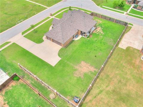 402 Rochester Ct, Tuttle, OK 73089 photo 36