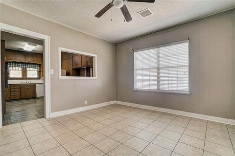 116 E Kirk St, Shawnee, OK 74801 photo 8