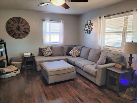 308 S Cardinal Cir, Altus, OK 73521 photo 2