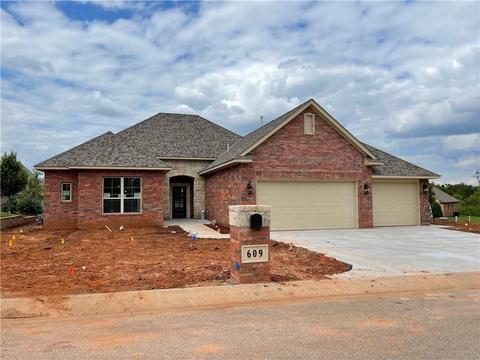609 Spavinaw Ln, Edmond, OK 73025 photo 1