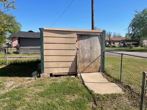 729 E Liveoak St, Altus, OK 73521 photo 13