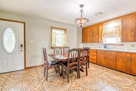 1601 Brookside St, Guthrie, OK 73044 photo 10