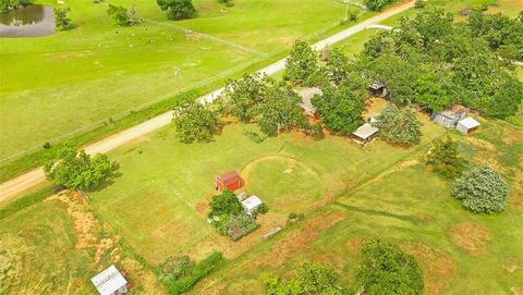 1601 Brookside St, Guthrie, OK 73044 photo 2