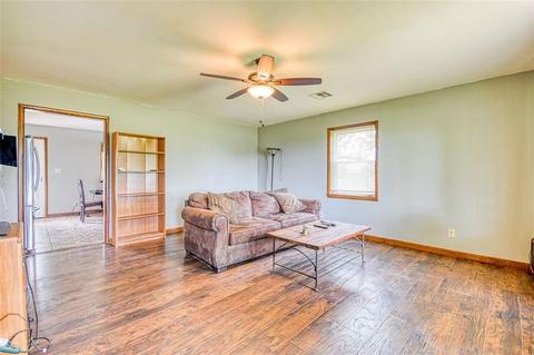 1601 Brookside St, Guthrie, OK 73044 photo 6
