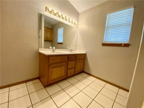 2913 Gettysburg Dr, Altus, OK 73521 photo 10