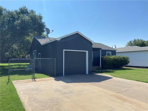 1732 Crain Dr, Altus, OK 73521 photo 2