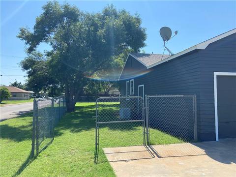 1732 Crain Dr, Altus, OK 73521 photo 18