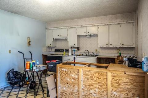 340 Weichel Dr, Colony, OK 73021 photo 6