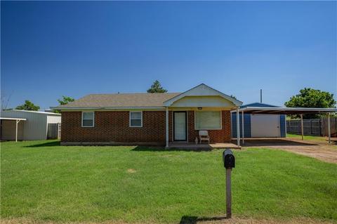 340 Weichel Dr, Colony, OK 73021 photo 1