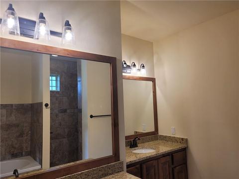 1318 Kimberlin Ln, Tuttle, OK 73089 photo 10