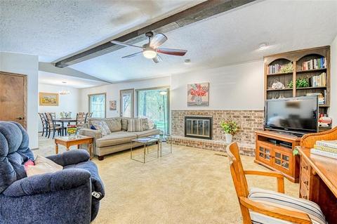 1818 N Logan Dr, Norman, OK 73069 photo 4